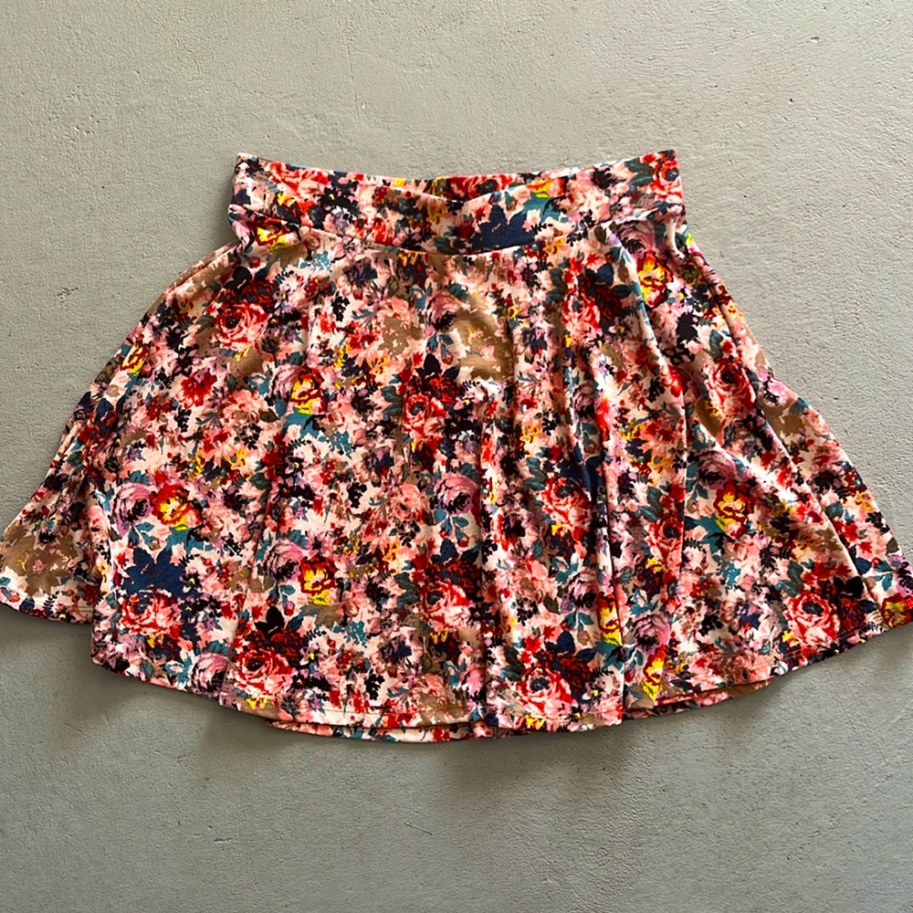 🔥 Floral A-Line Skirt